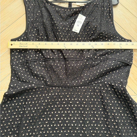 LOFT Black Sleeveless Eyelet Mini Dress - Picture 3 of 6